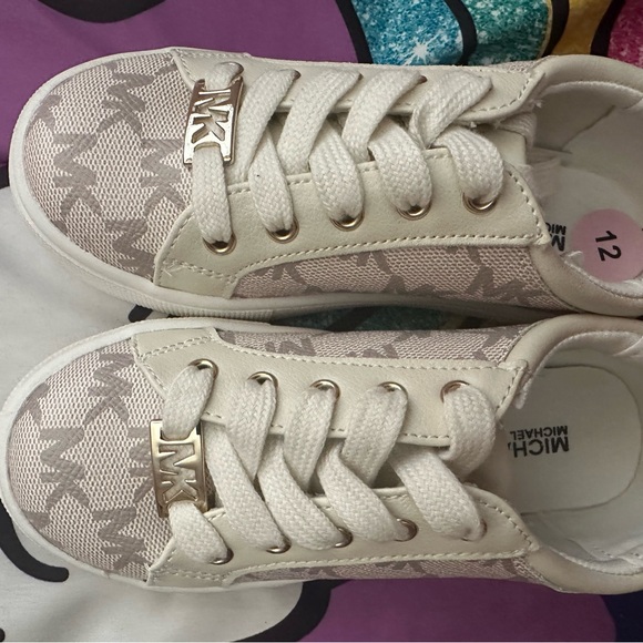 Michael Kors Kids' Cream Sneakers - Picture 6 of 8